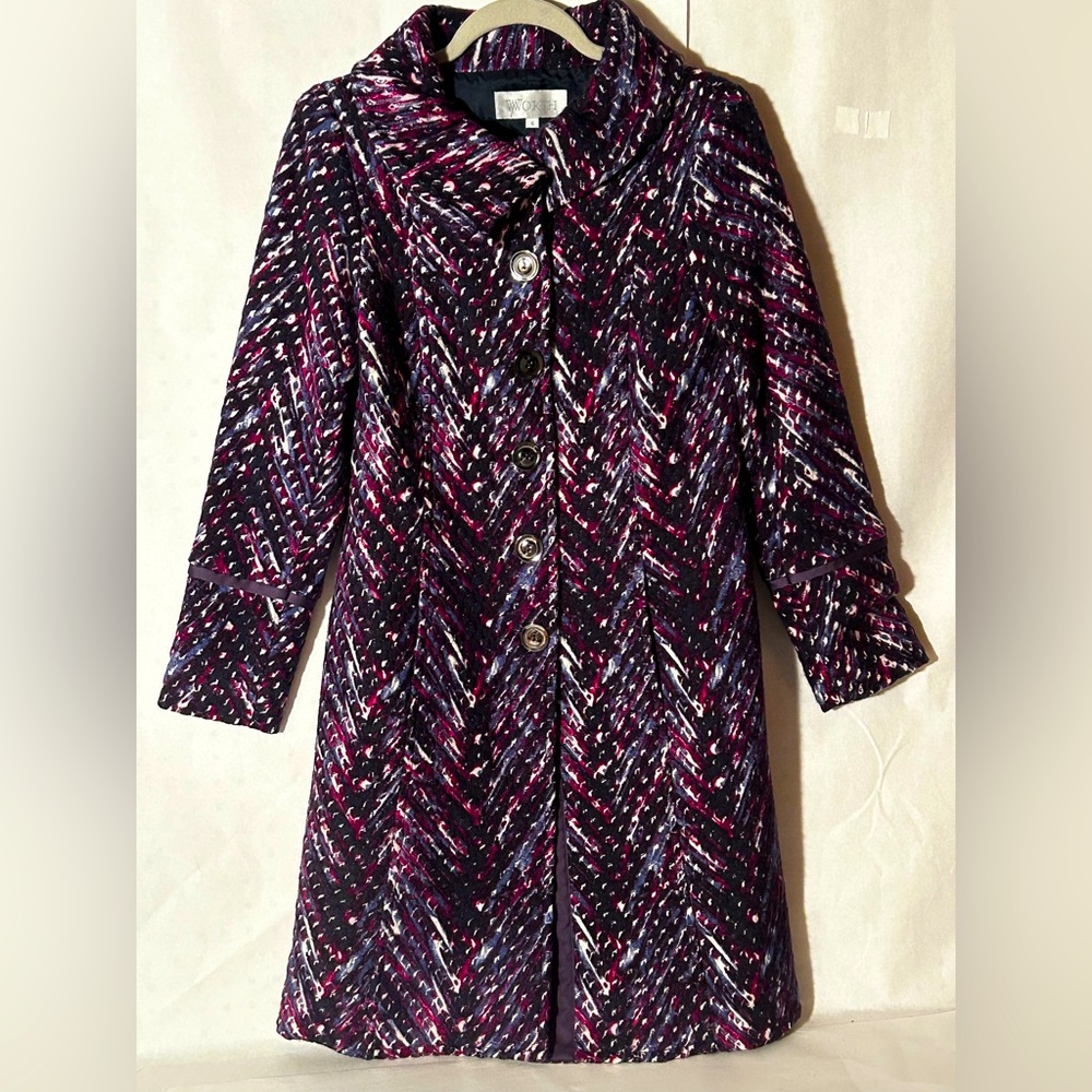 WWorth Tweed wool blend trench coat. Beautiful blues & burgundy.